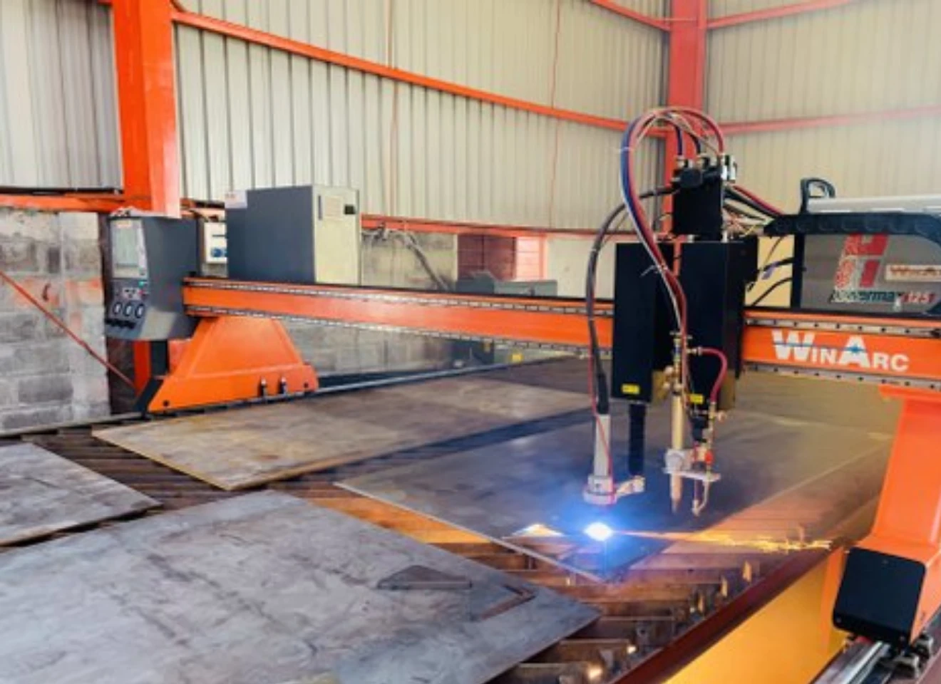 steel laser cutting equipment