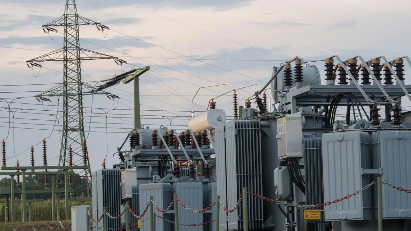 Data-center-transformer